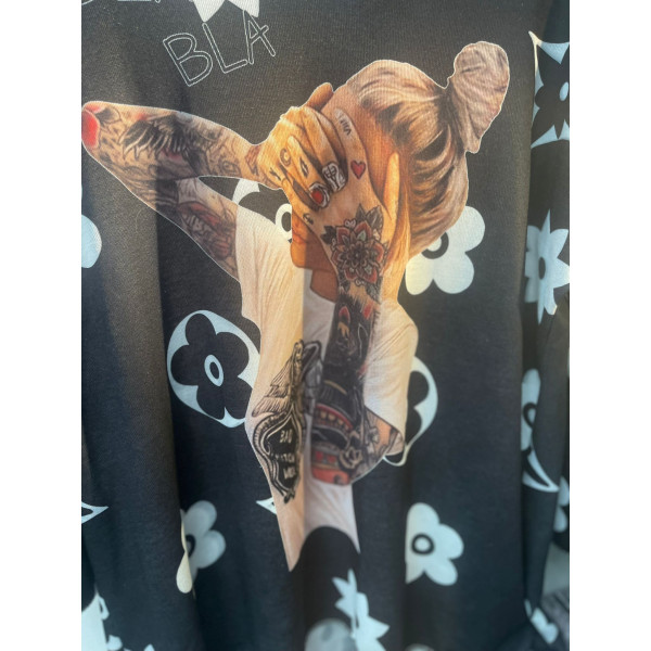 pull "la femme tatouée"