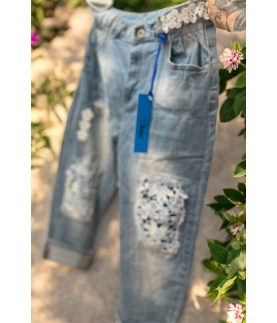 jeans jolie broderie