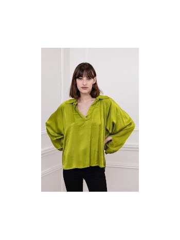 BLOUSE EN SOIE COL V